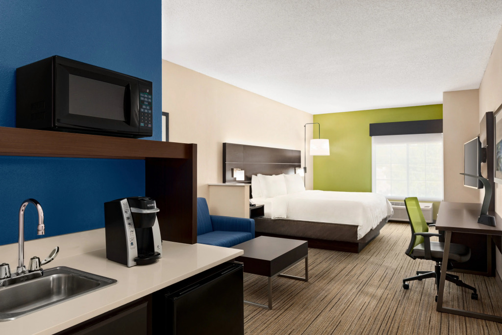 Holiday Inn Express Hotel & Suites McAlester by IHG