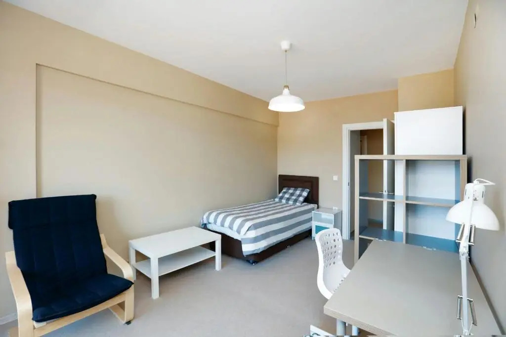 Private room in a two bedroom apartment