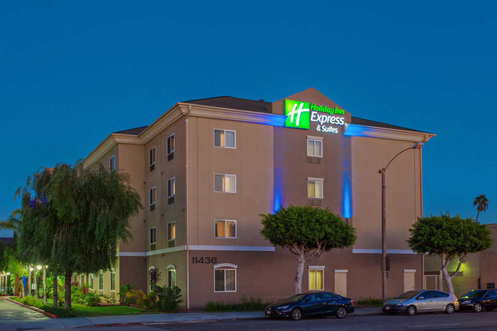 Holiday Inn Express Hotel & Suites Los Angeles Airport Hawthorne by IHG