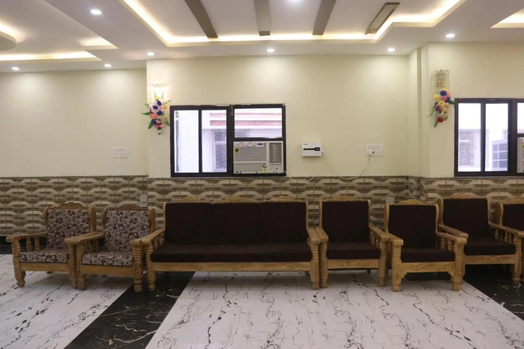 FabHotel Bodhi Vihar