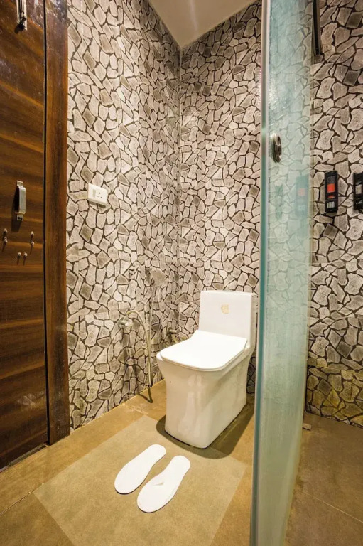 Alaya Stays Krishna Manor 3BHK With Pool