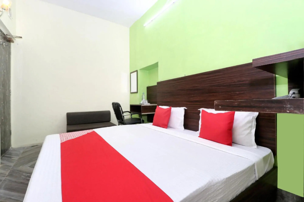 Oyo 30935 Appna Ghar Hotel