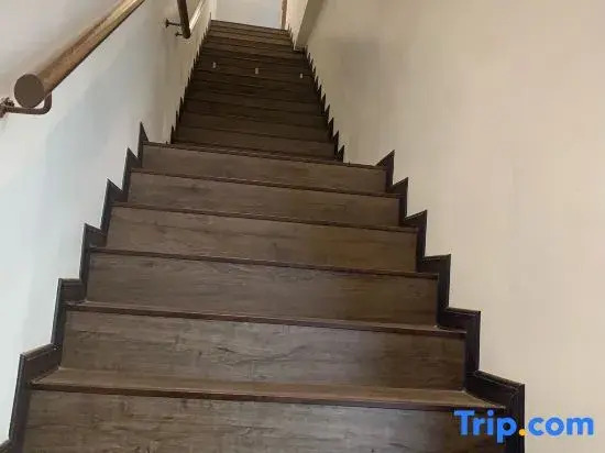 Hi TechSTAY