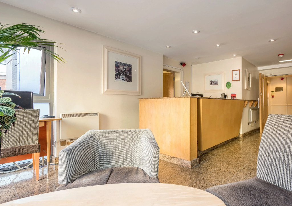 Holyrood Aparthotel