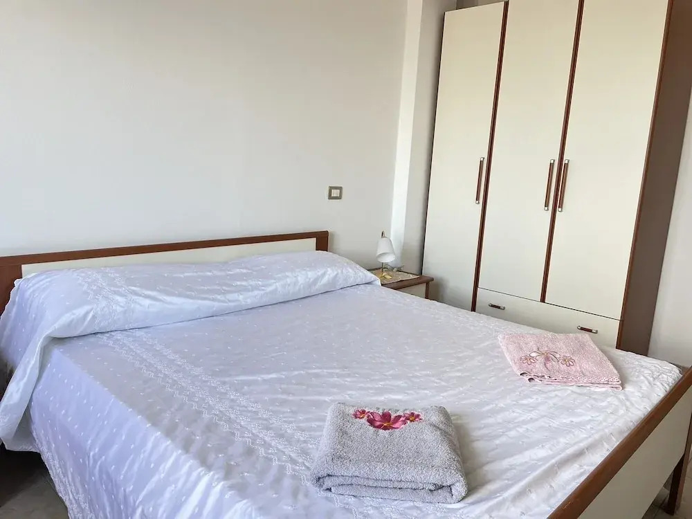 Capo Rizzuto Home