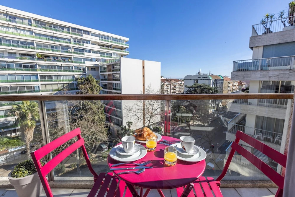 Duplex 2 Chambres -balcon-parking- Carnota2b269