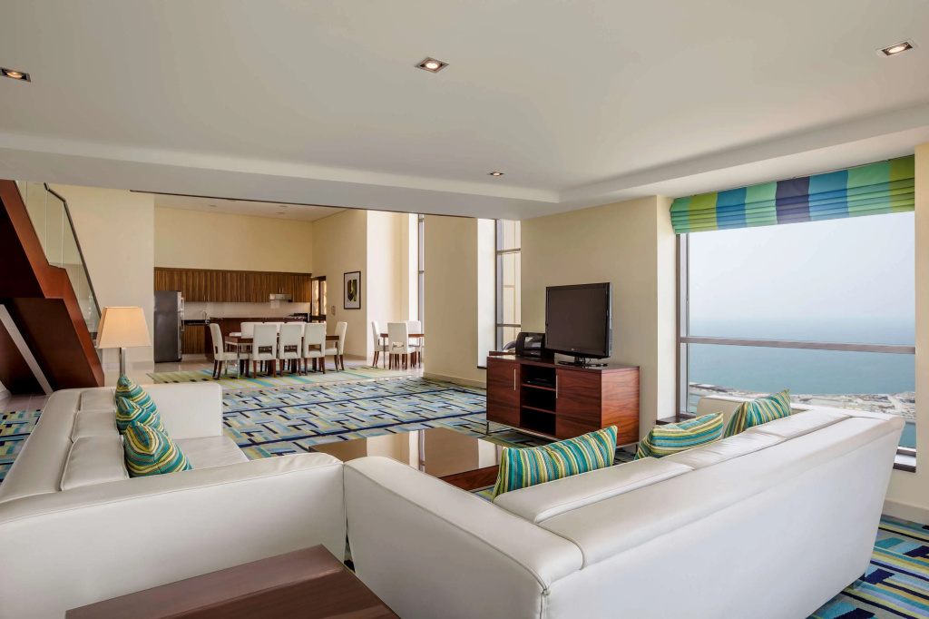 Hilton Dubai The Walk