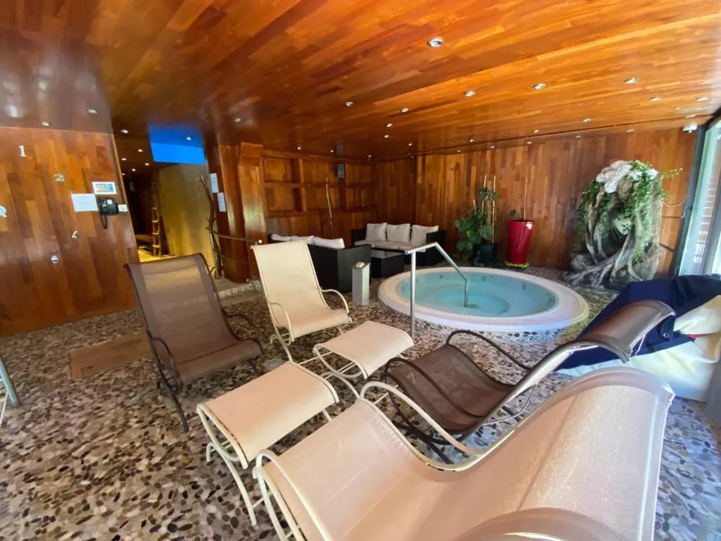 Hôtel Macchi Restaurant & Spa