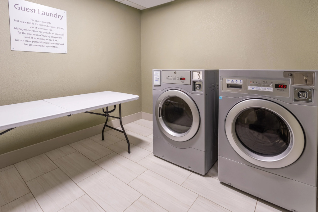 Holiday Inn Express & Suites - Florence - Cincinnati Airport by IHG