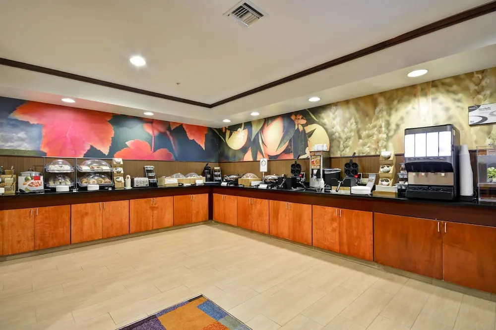 Fairfield Inn and Suites by Marriott Birmingham Fultondale / I-65