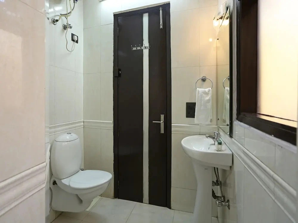 Pitrashish Aashray Hotel