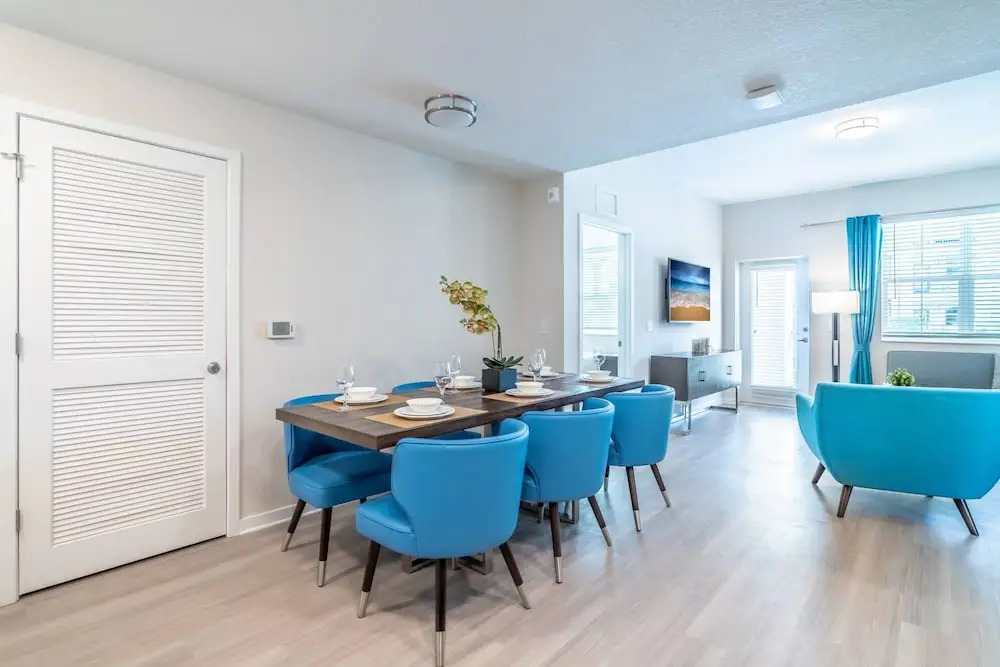 4013 110 Vista Cay