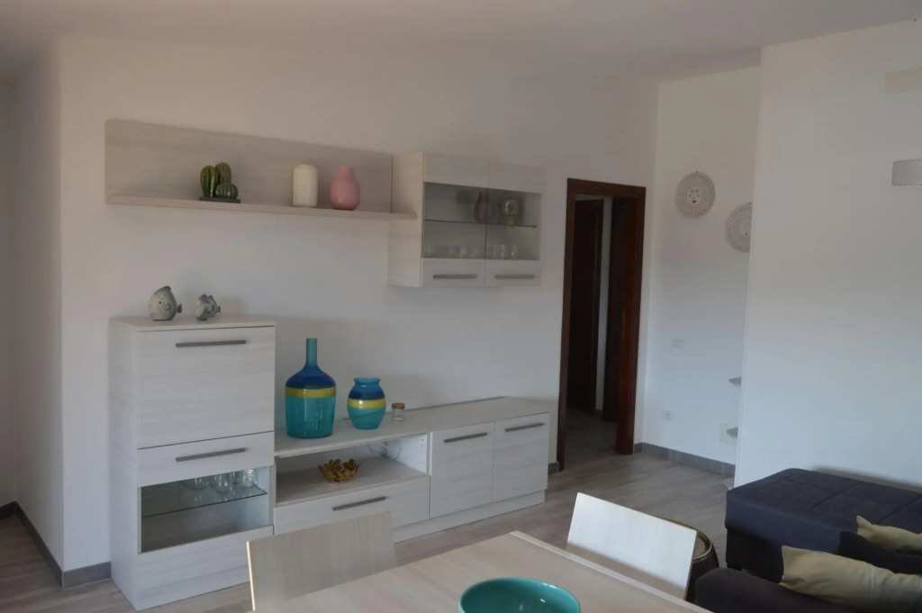 Seafront house in Porto Taverna, independent and 100 meters from the beach with a beautiful view of-Casa Porto Taverna