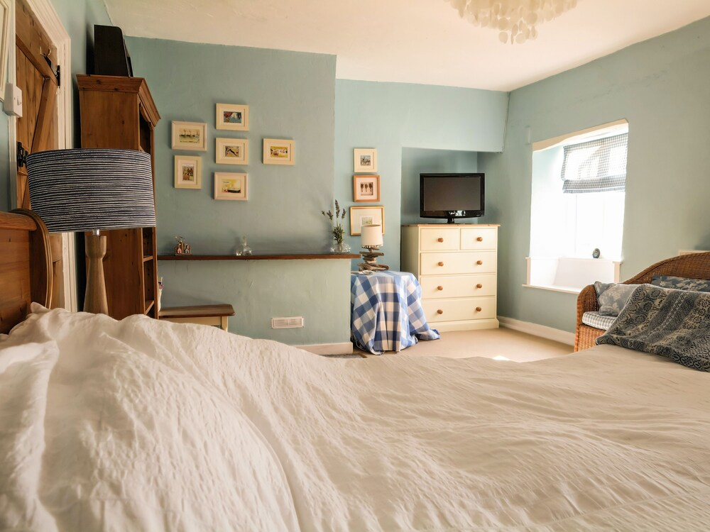 Craft Cottage