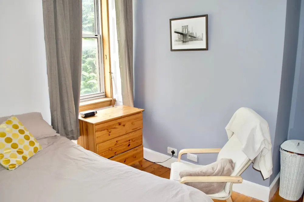 1 Bedroom Flat In The Heart Of The New Town
