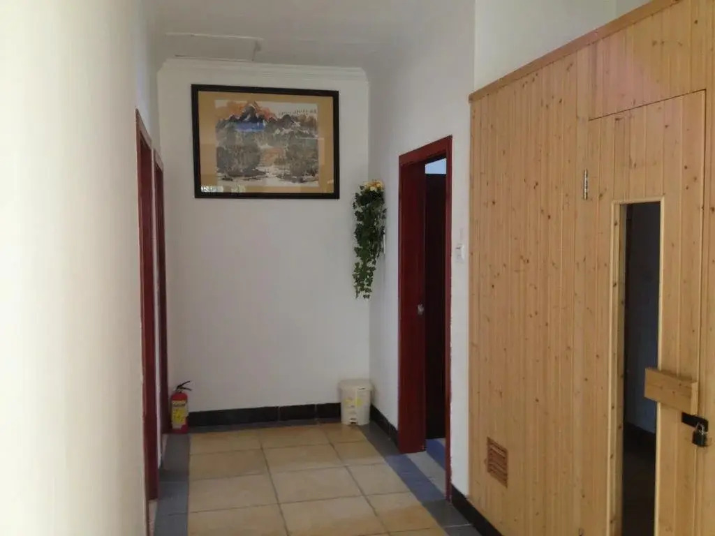 Wenquan Shanzhuang Yinquan Villa