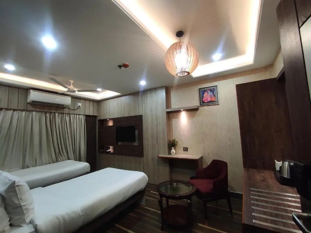 Hotel Aavas Inn