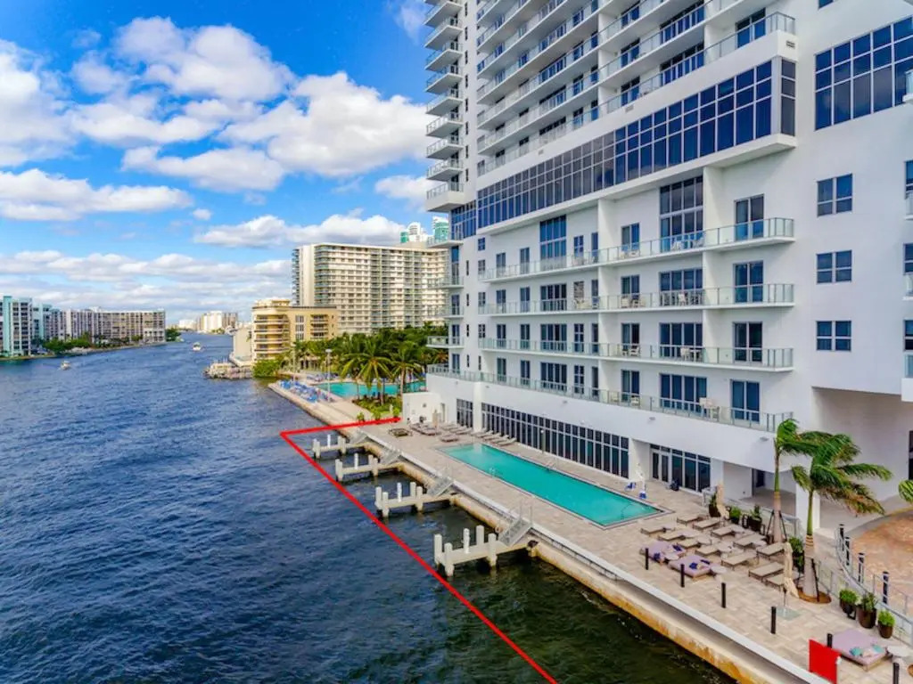 5 * AMENITIES Luxury 3 BR - PANORAMIC VIEWS