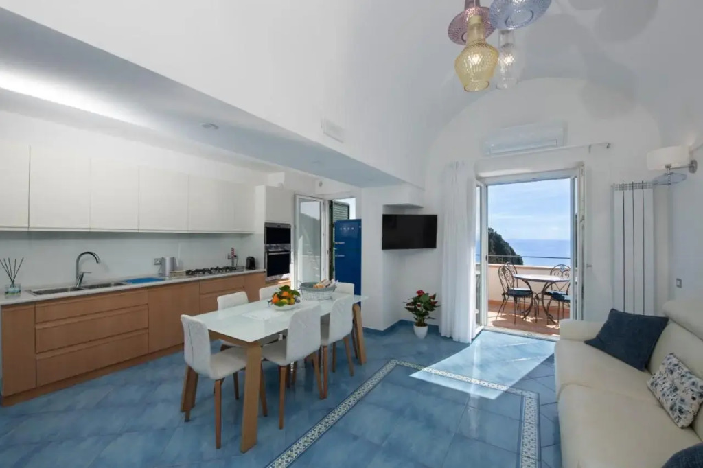 Donna Luisa Suites 19 Amalfi view