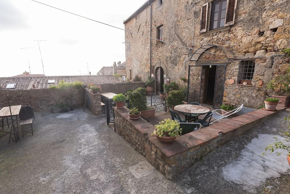 Balcone Sulla Valle