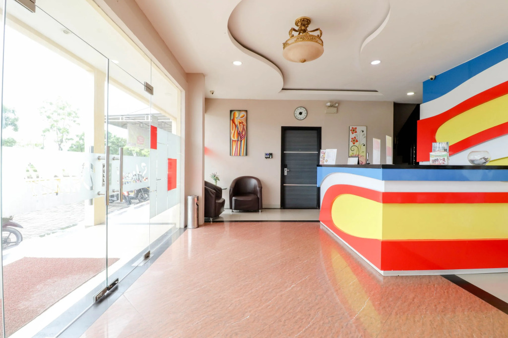 Blitz Hotel Batam Near Sultan Mahmud Riayat Shah
