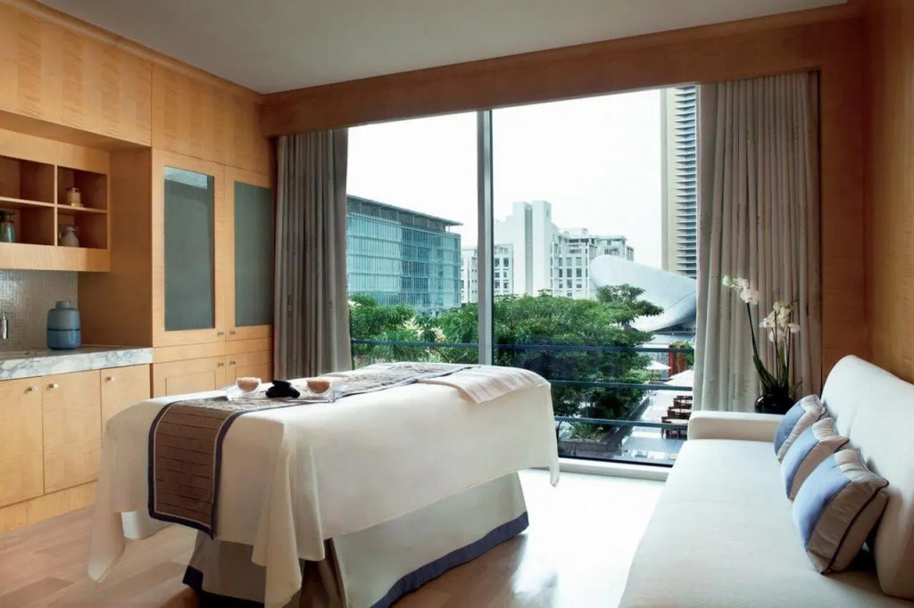 Ritz Carlton DIFC Downtown Dubai