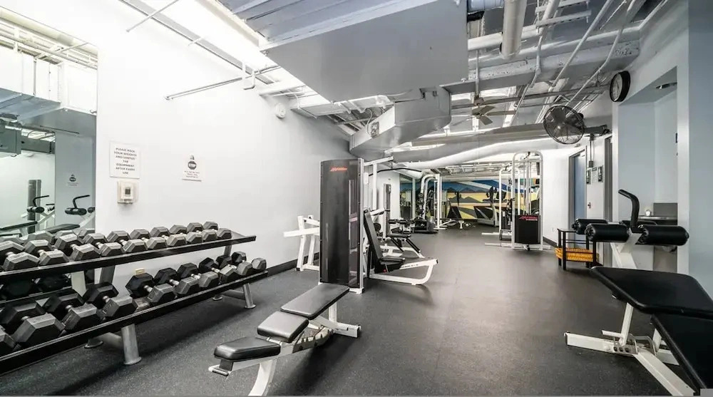 Luxury Downtown Phoenix Loft - Pool Gym Laundry