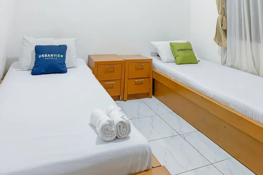Urbanview Hotel Syariah near UPI Sumedang
