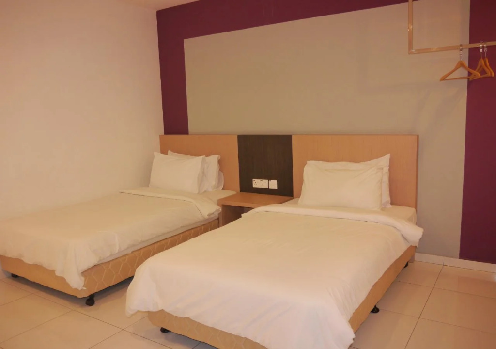 SR Inn