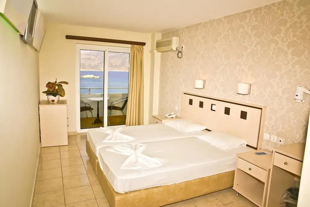 Sunrise Hotel