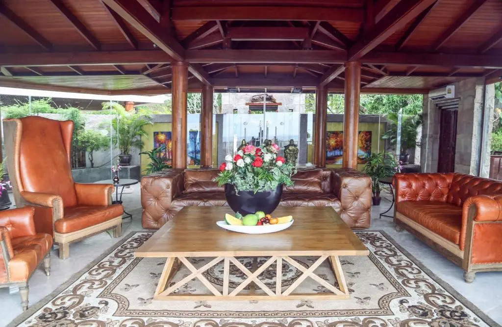 Luxury 4 pool Seaview 6 bedroom Villa on Surin Hill