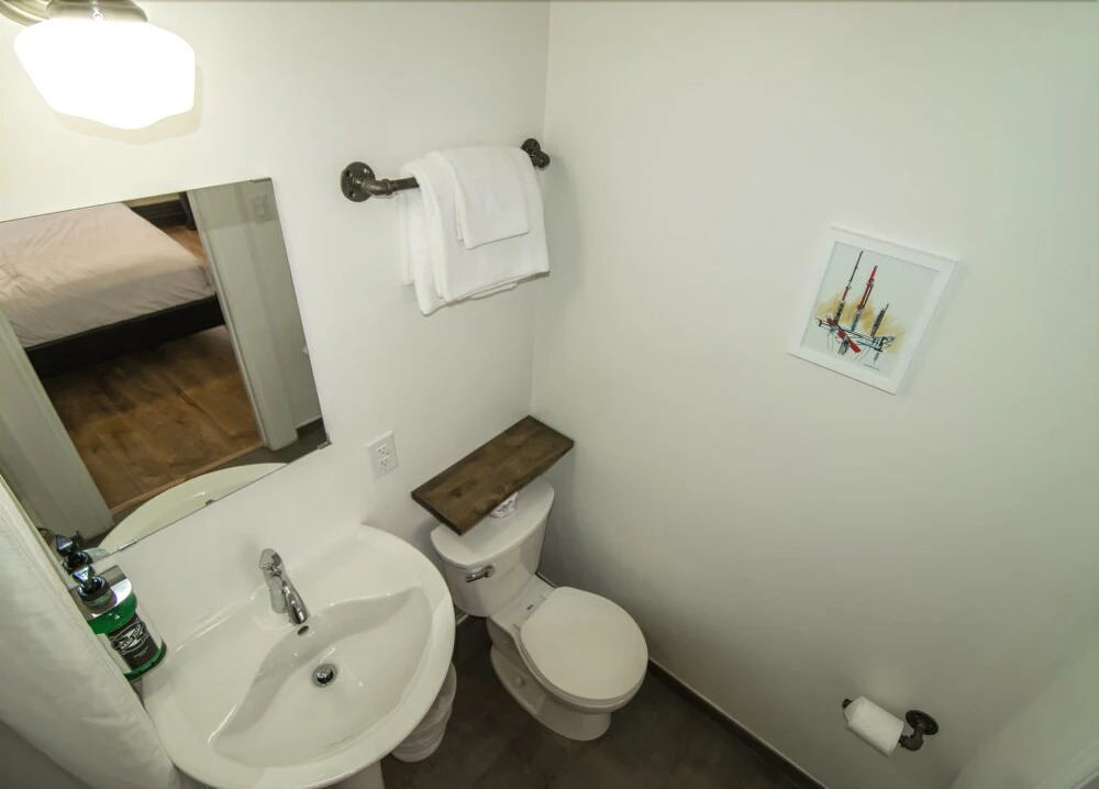 The Bartlett Hotel and Guesthouse