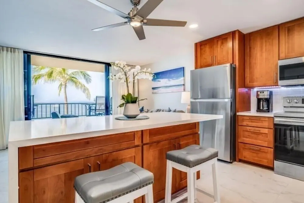 Sugar Beach Resort, #ph27 1 Bedroom Condo by RedAwning