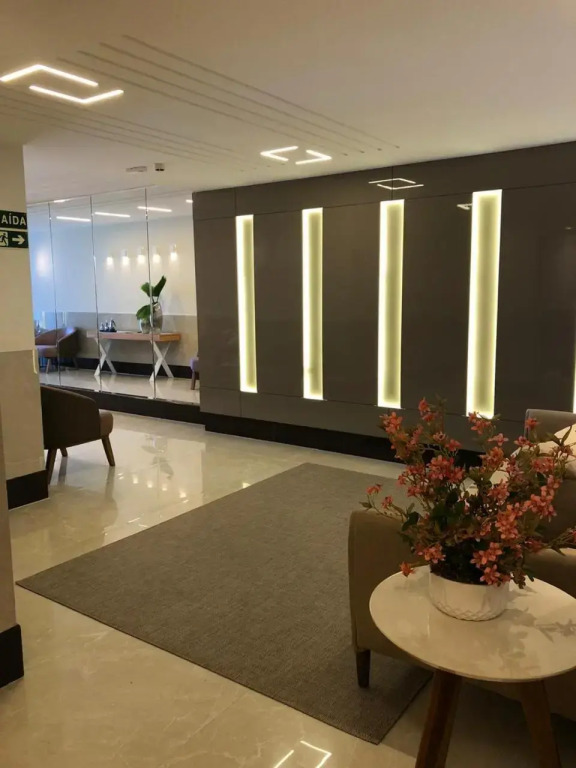Magnífico APARTAMENTO de Charme - 3 quartos AR CONDICIONADOS SPLIT - Beira Mar, 2 banheiros, 2 Vagas Garagem, 4 Varandas, 2 Elevadores, Redes para Descanso, Wi-Fi, Air Fryer, Disney Plus, HBO Max, Cadeiras de Praia e Caixa Térmica