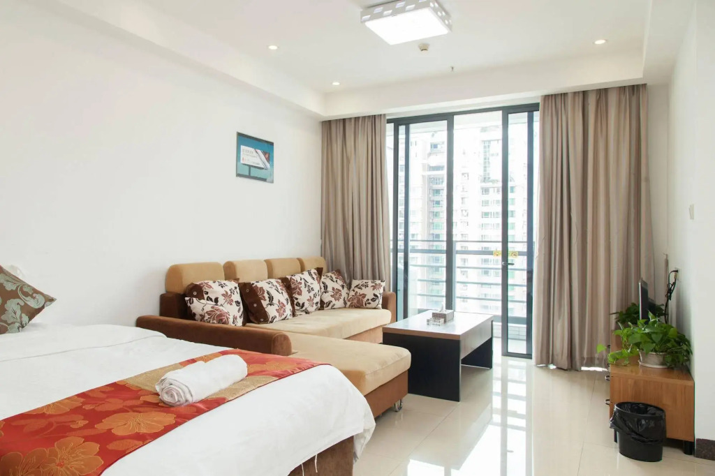 Private-Enjoyed Home Stanley International Apartment