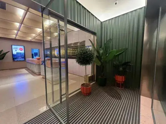 Orange Hotel (Qingyuan Yingde Branch)