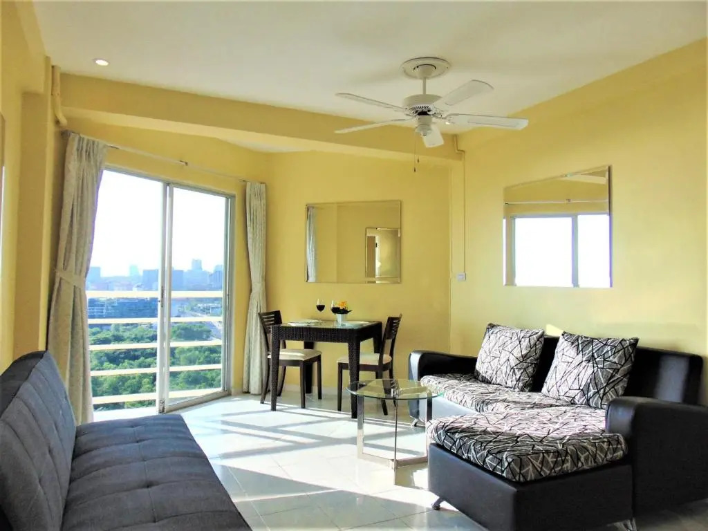 Sea View Beachfront Condos Pattaya Jomtien Beach