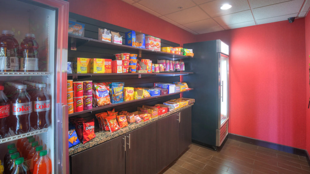Holiday Inn Express Hotel and Suites Elk City by IHG