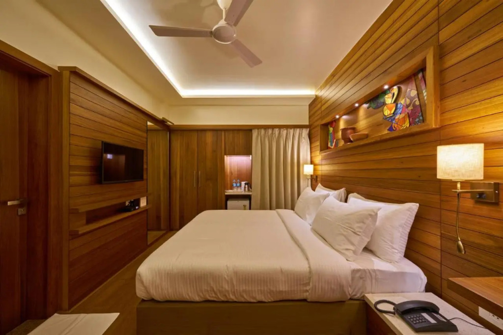 Hotel Atharv Top Rated Business Hotel in Kolhapur