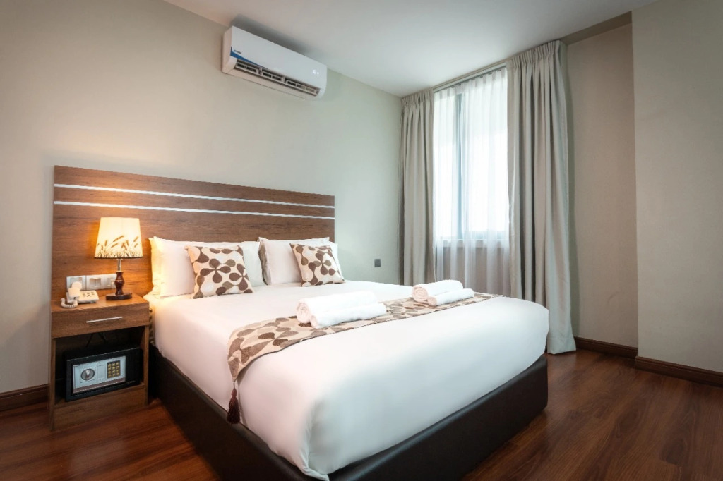 ZEN Rooms Metropol Hotel
