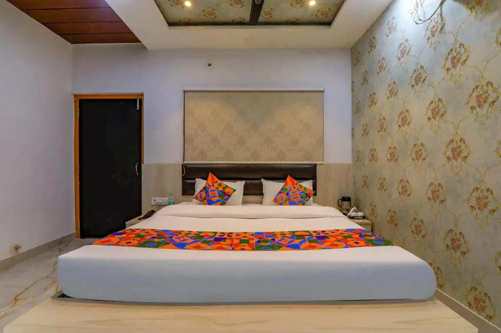 Hotel O Aditya residency