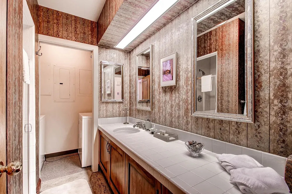Centennial 2 Bedroom Condo Unit no. 25