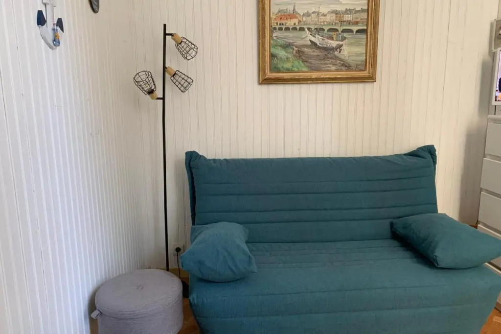 Bright Equipped Studio At 350 M From The Beach