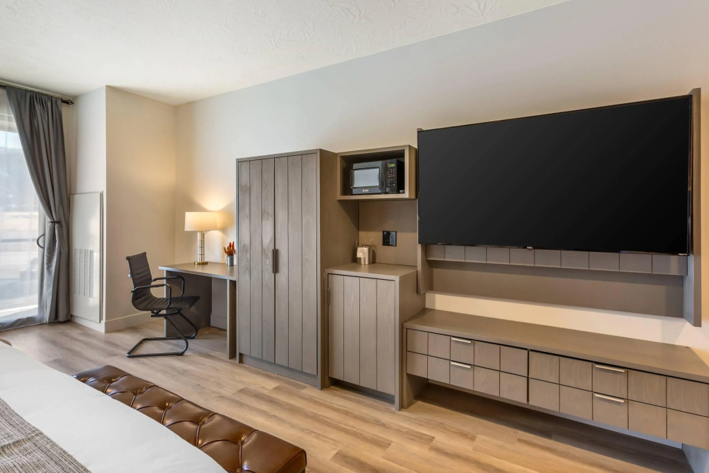 The Valor, an Ascend Collection Hotel
