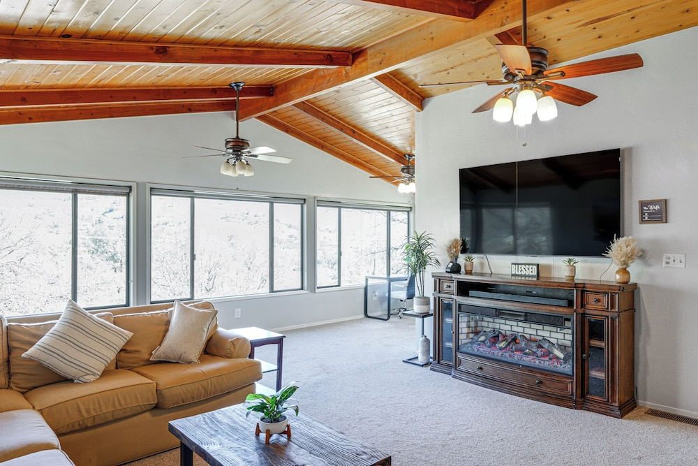 Mtn-view Getaway w/ Game Room, 1 Mi to Kern River!
