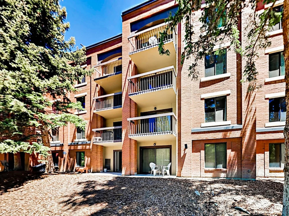 950 Park Avenue Condo #234 2 Bedrooms 2 Bathrooms Condo