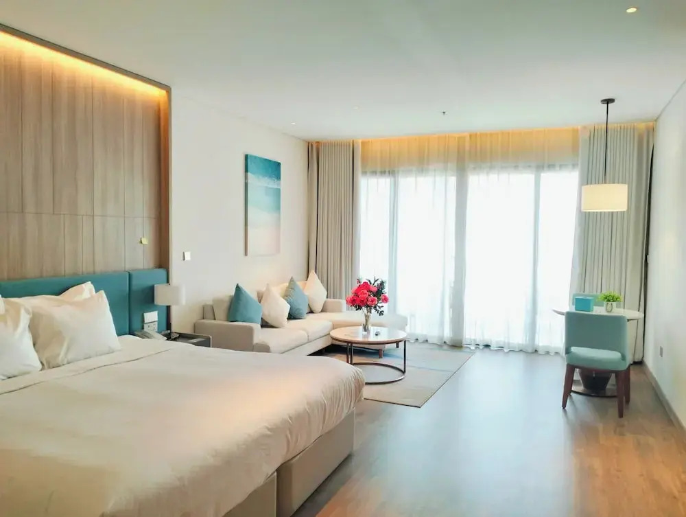 Alacarte Ha Long Bay Residence by Dos Studio