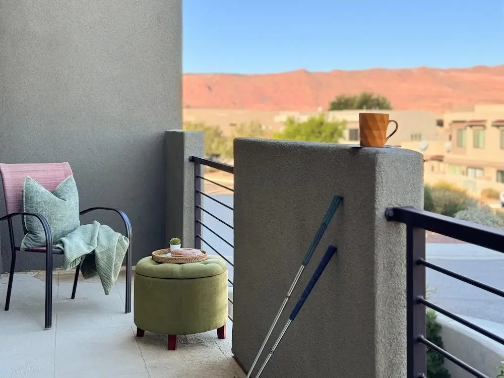 Stargazer – Luxury Condo, Rooftop Views, Private Hot Tub