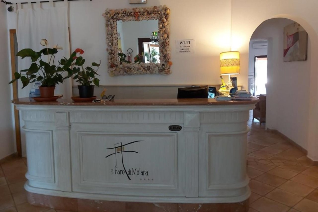 Hotel Il Faro di Molara