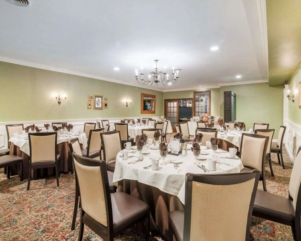 The Century House Latham - North Albany, an Ascend Collection Hotel